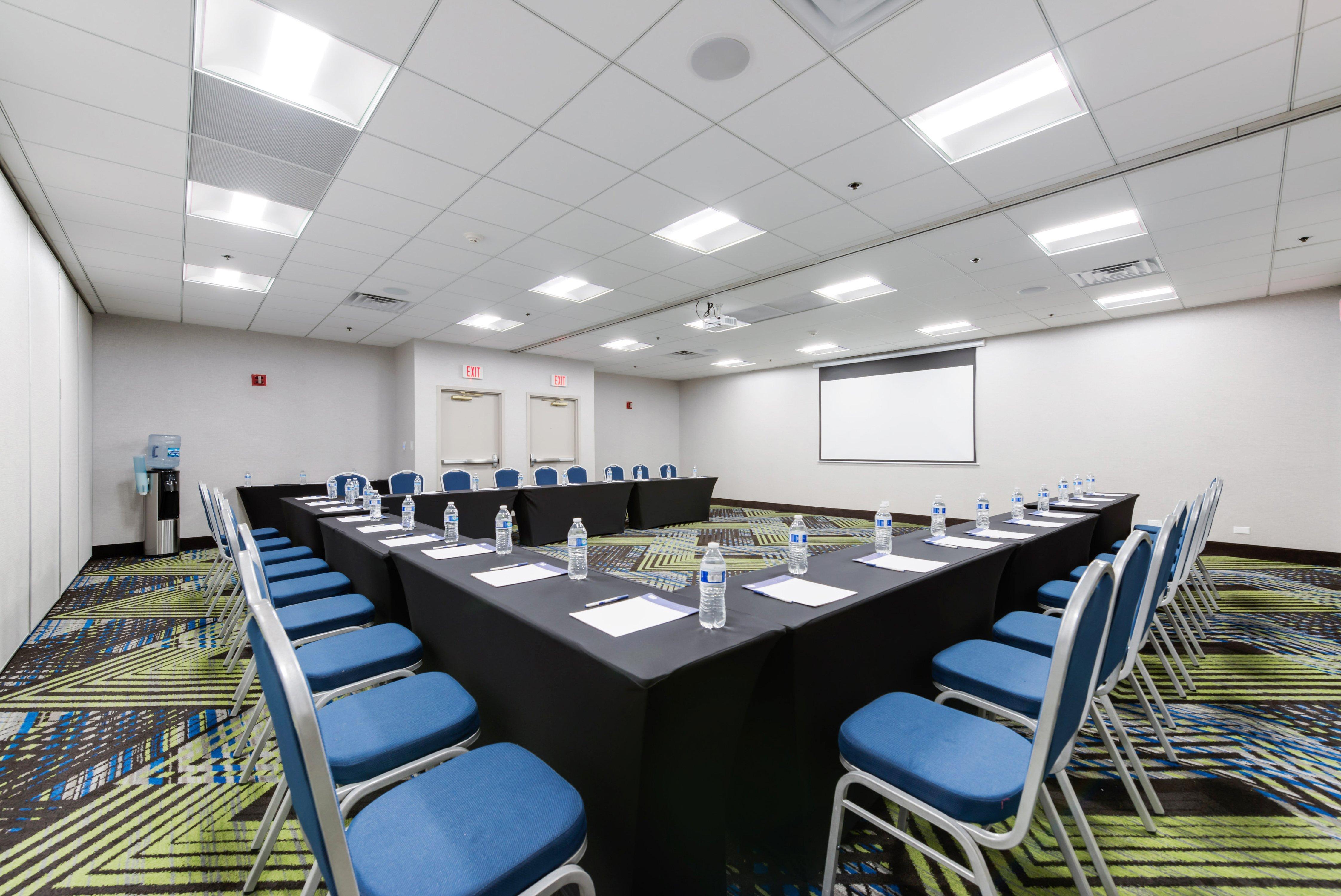 Holiday Inn Express Naperville By Ihg Esterno foto