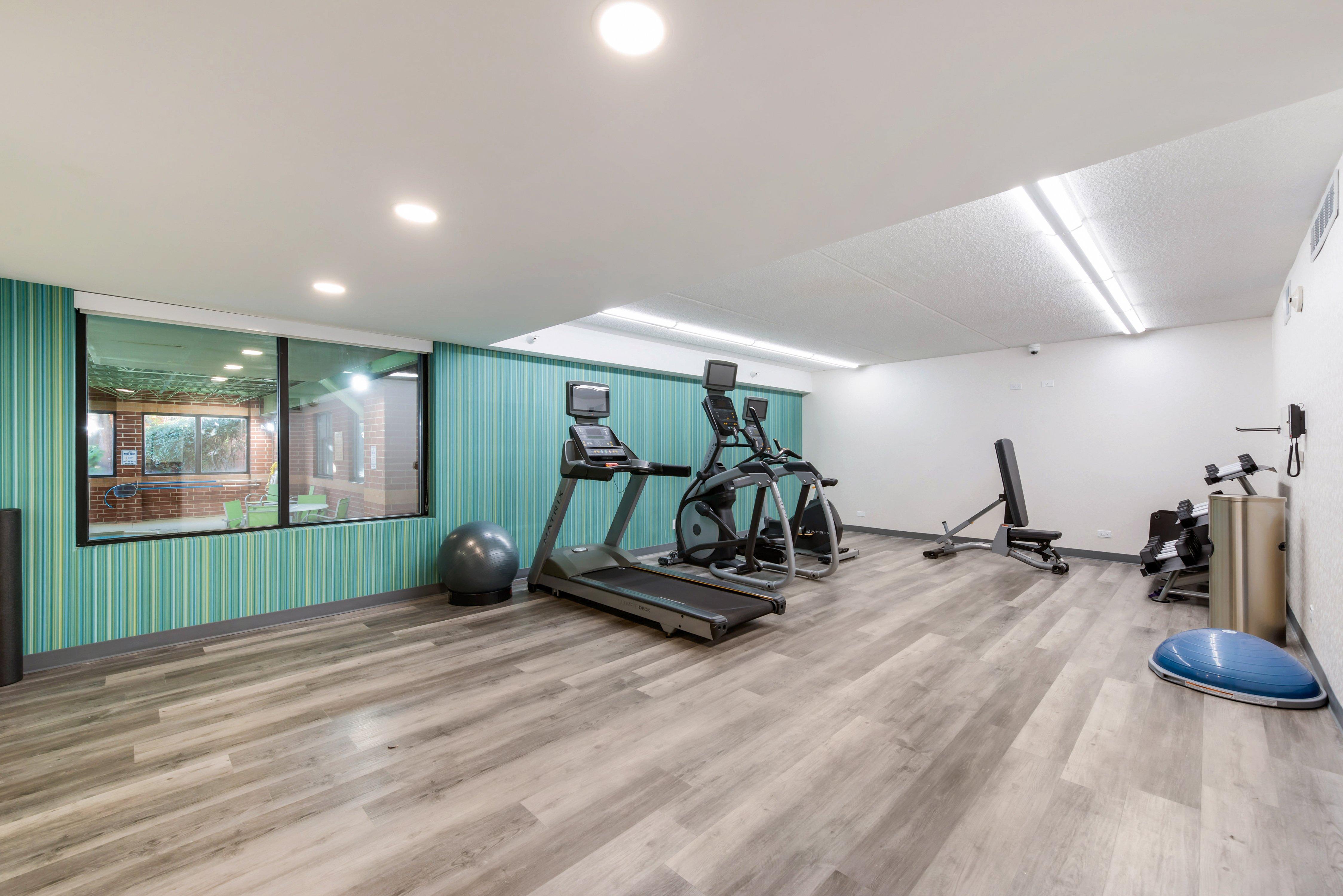 Holiday Inn Express Naperville By Ihg Esterno foto