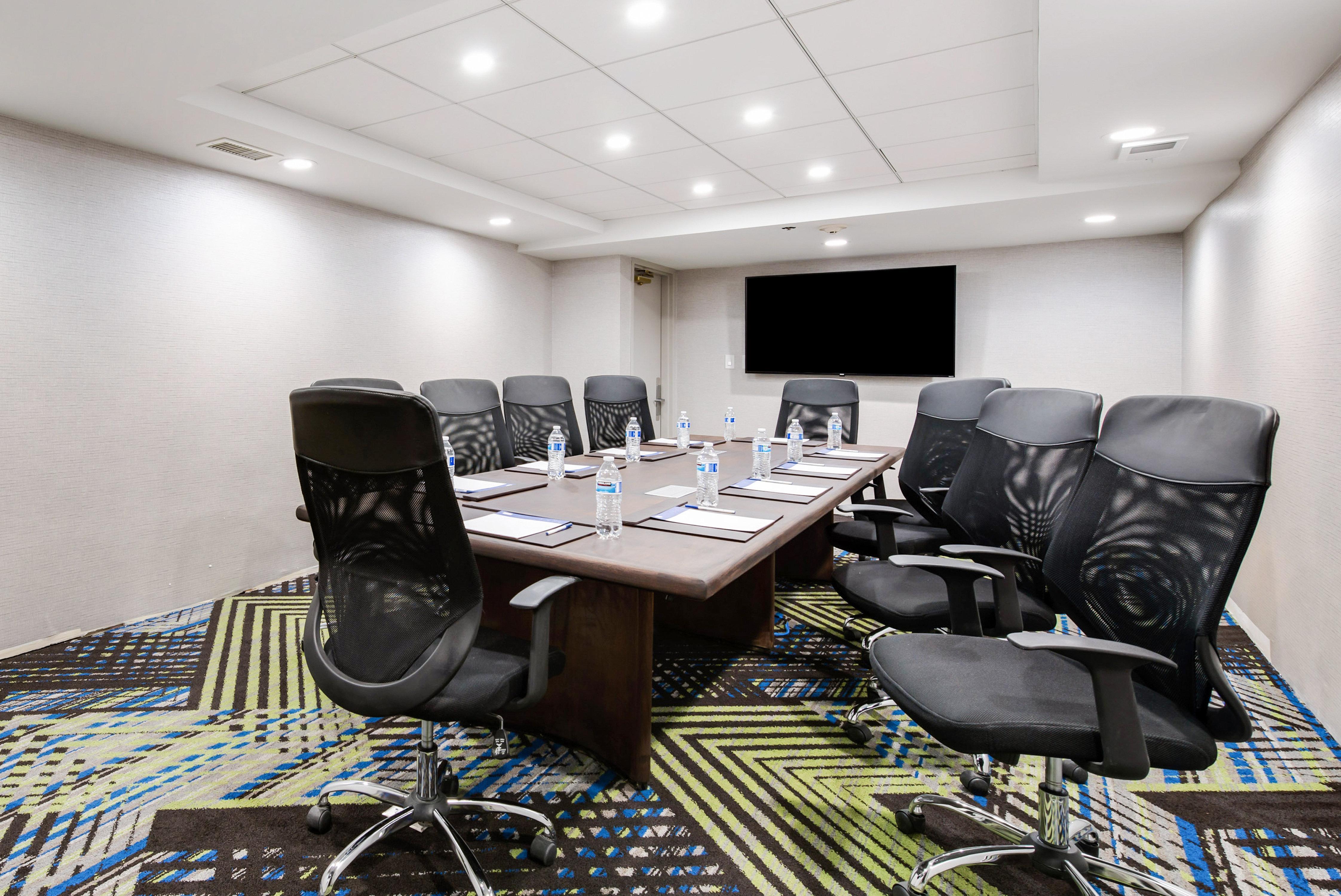 Holiday Inn Express Naperville By Ihg Esterno foto